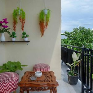 Urbanview Hotel Sindu Kusuma Edupark